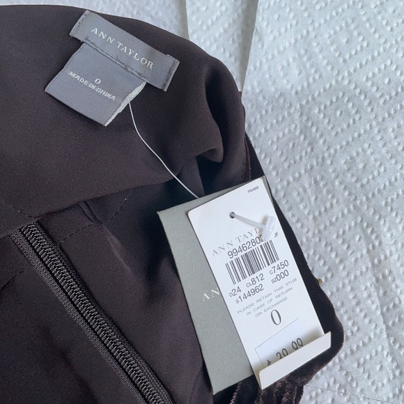 Velvet top by Ann Taylor - Picture 7 of 8